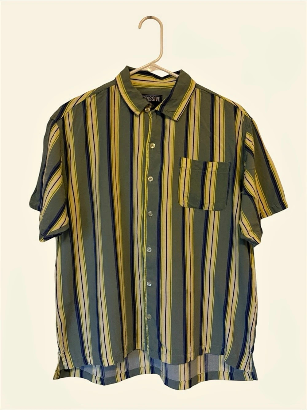 MASSIVE Men's Striped Shirt Size Medium